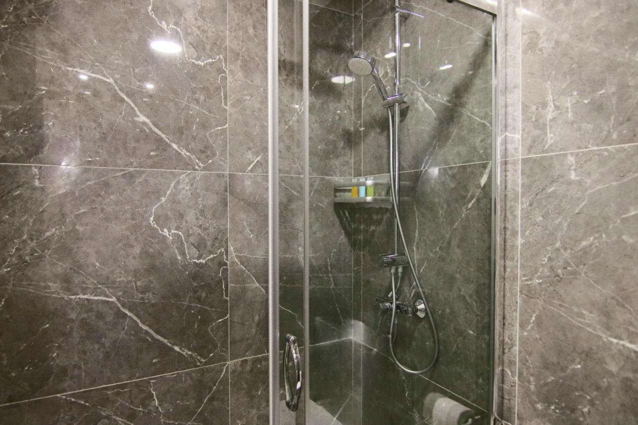 Phaedrus Living: Luxury Suite Nicosia 509 Eksteriør billede